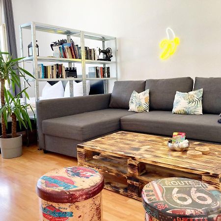 2 Zimmer Ferienwohnung In Zentraler Lage Inkl Wlan & Netflix Лайпциг Екстериор снимка